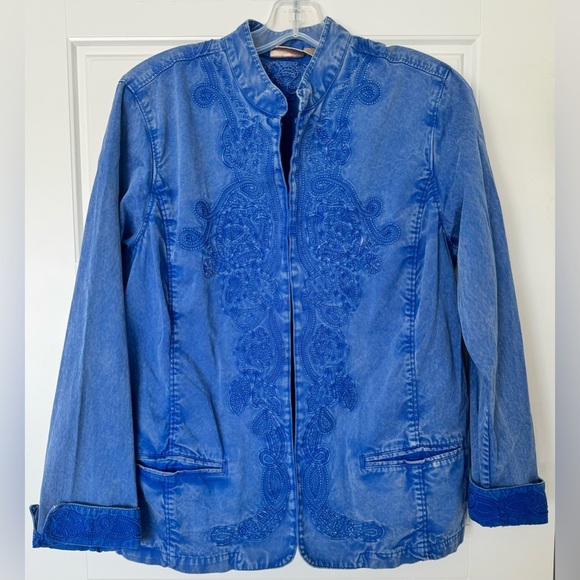 Chicos Women‎ Size 2 (L) Distressed Y2K Blue Embroidered Cotton Jacket Travelers - Picture 1 of 15